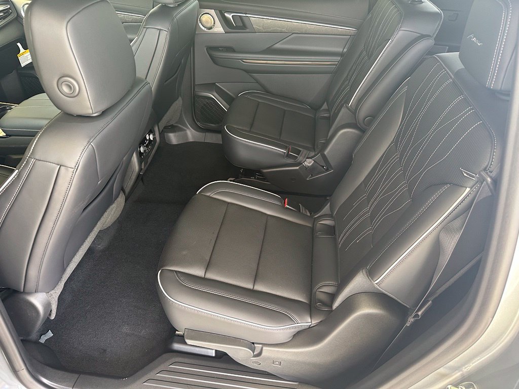 2026 Buick Enclave Avenir - Photo 30