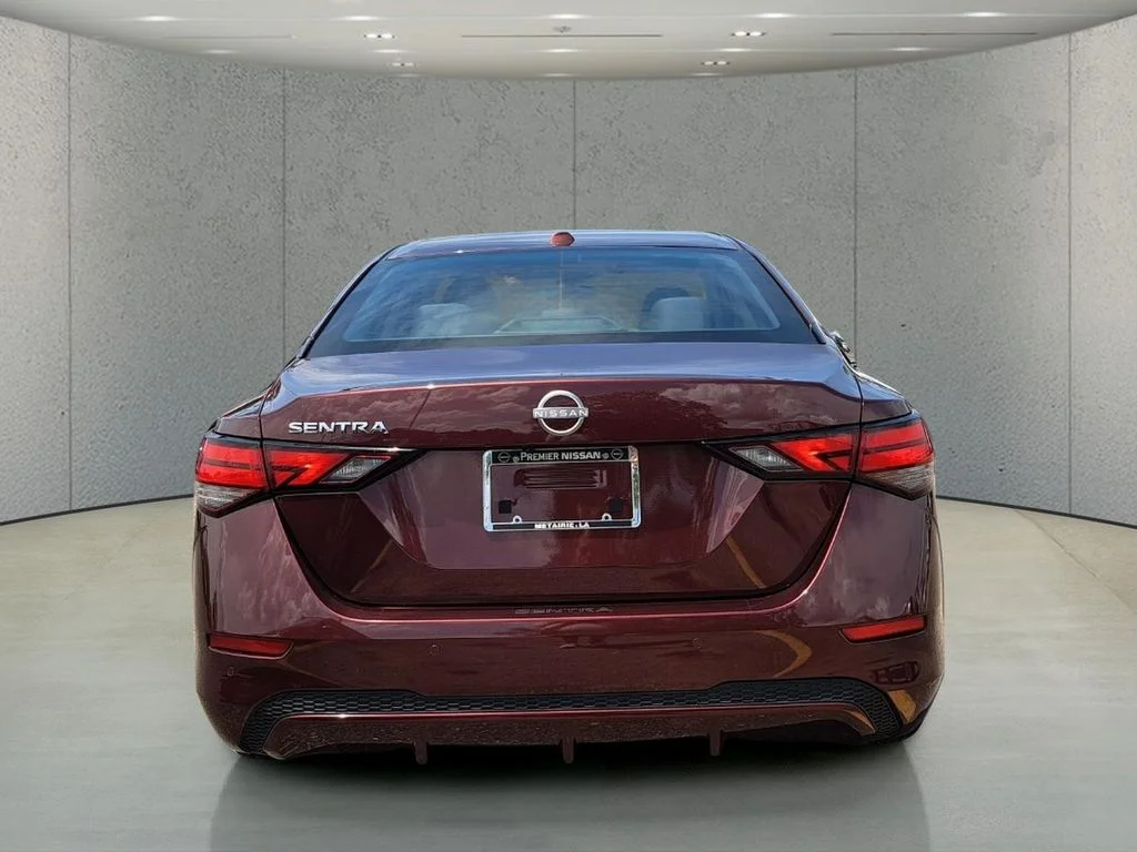 Used 2025 Red Nissan SV image 4
