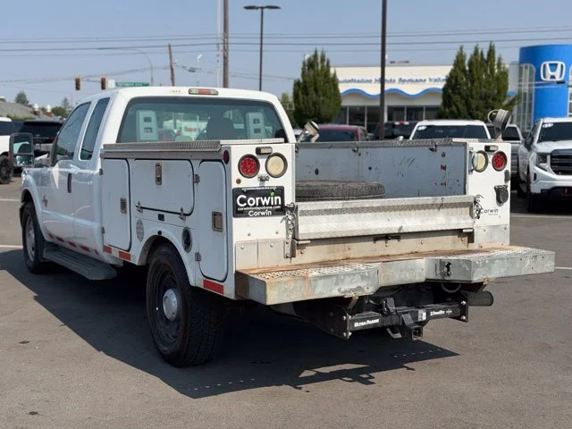Used 2011 Oxford White Ford XL image 13