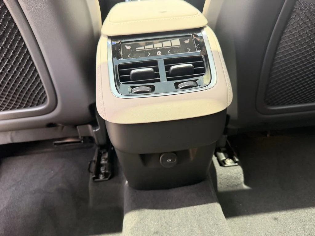 New 2026 Crystal White Volvo Core image 14