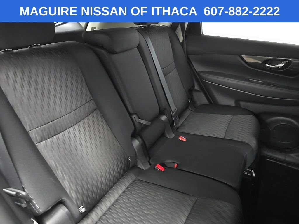 Used 2018 Gray Nissan S image 16