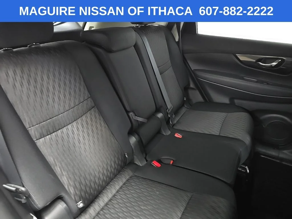 Used 2018 Gray Nissan S image 16