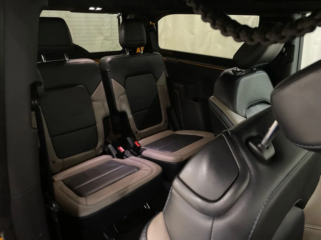 Used 2022 CYBER ORANGE MET TRI-COAT Ford Wildtrak image 28
