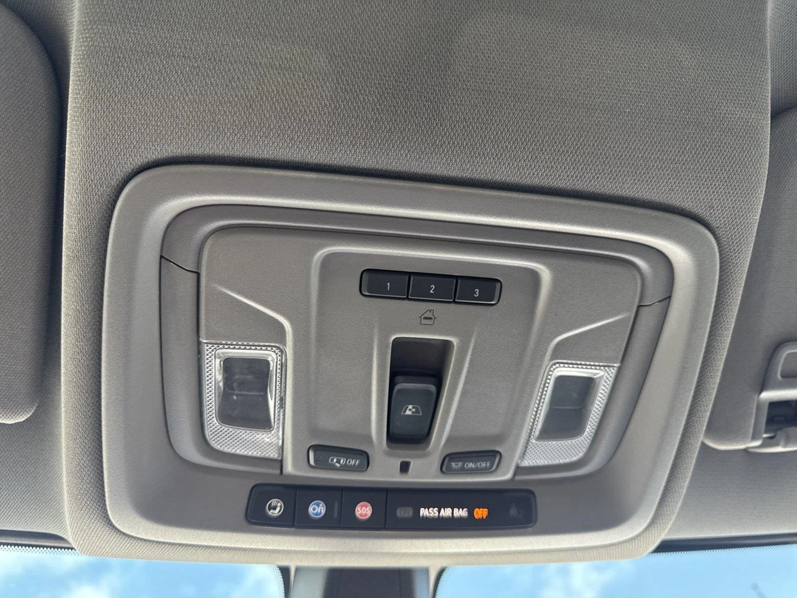 Used 2021 SHADOW GRAY METALLIC Chevrolet RST image 30