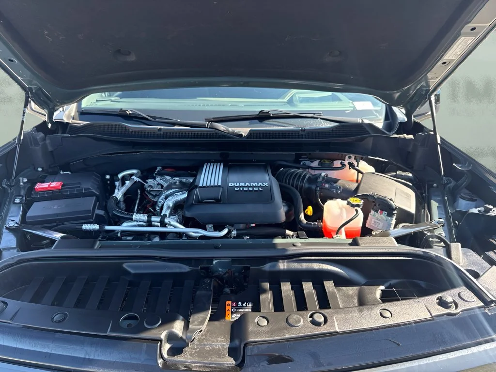 Used 2026 Gray Chevrolet ZR2 image 35