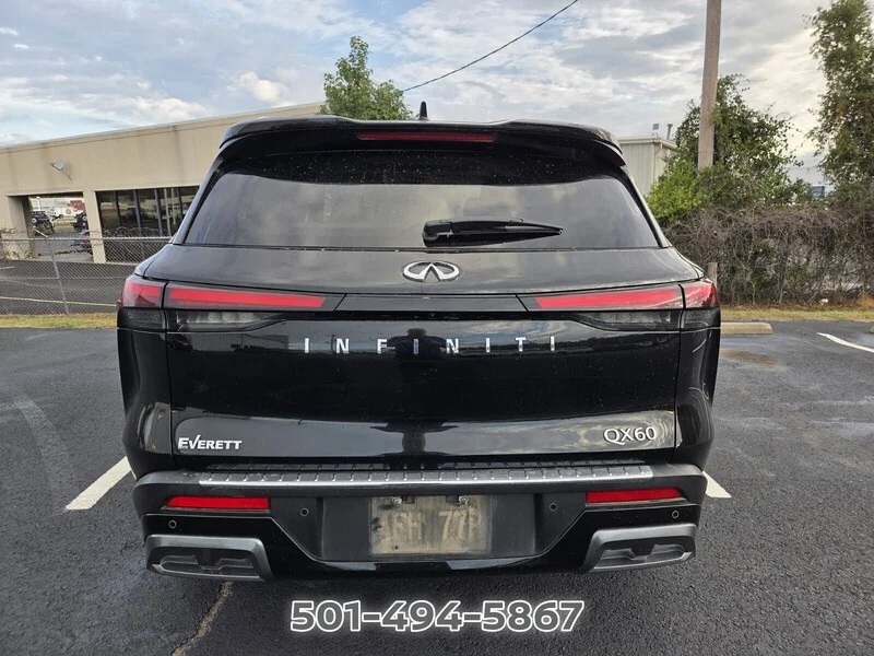 Used 2022 Mineral INFINITI LUXE image 6