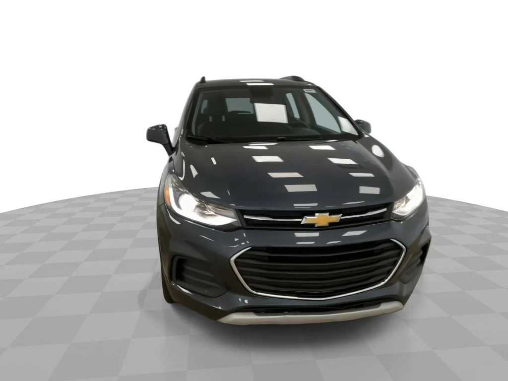 Used 2022 GRAY Chevrolet LT image 4