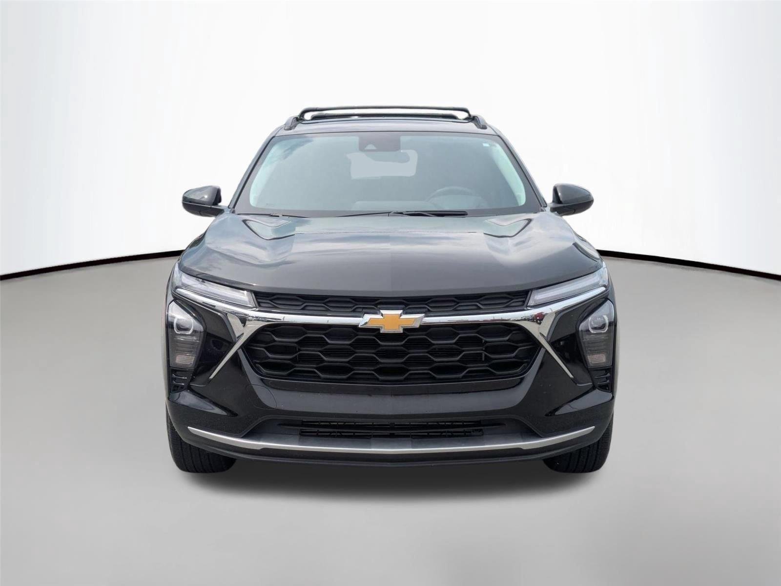 Used 2025 Mosaic Black Metallic Chevrolet LT image 2