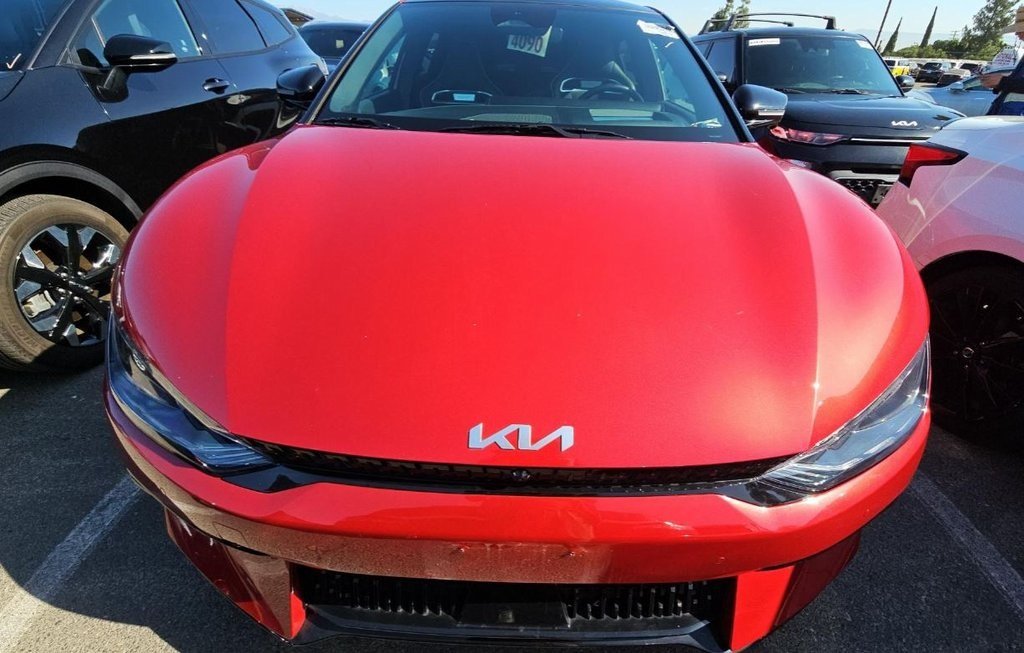 Used 2023 Kia EV6 GT with VIN KNDC5DLE8P5104441 for sale in Smithville, MO