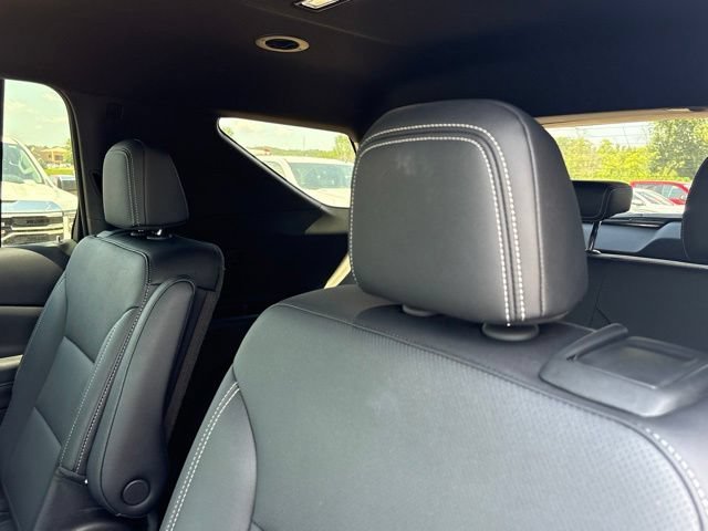 Used 2026 Summit White Chevrolet LT image 18