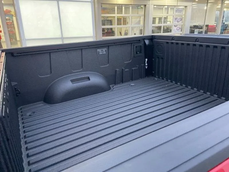 2026 Toyota Tundra Limited - Photo 12