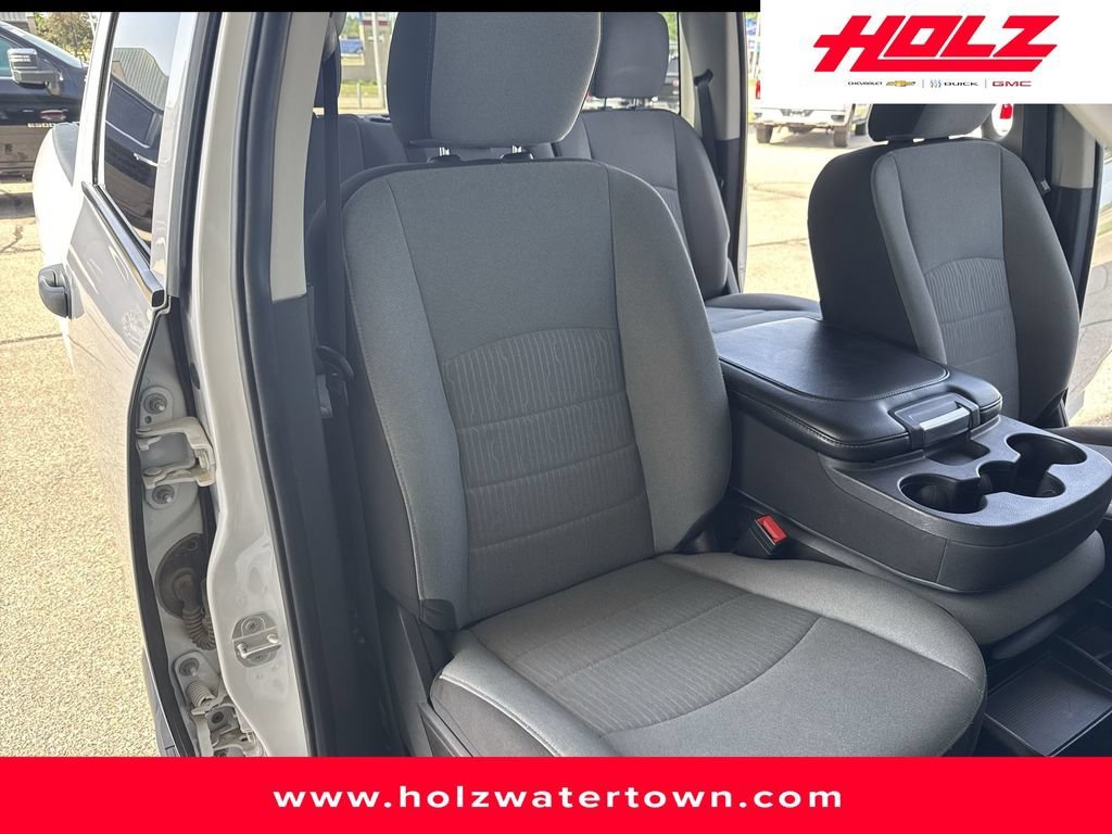 Used 2023 White Ram SLT image 23