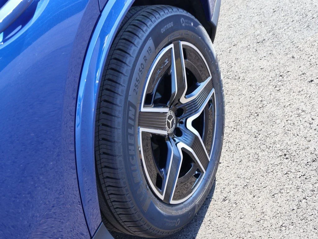 Certified Used 2026 Starling Blue Metallic Mercedes-Benz GLC 300 image 41