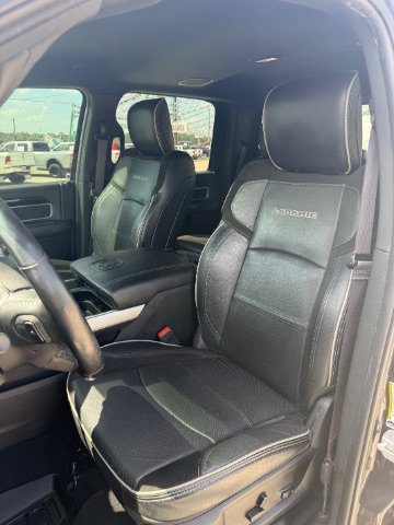 Used 2019 Granite Crystal Metallic Clearcoat Ram Laramie image 12