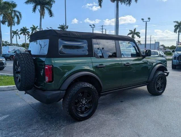Used 2024 Eruption Green Metallic Ford Black Diamond image 37