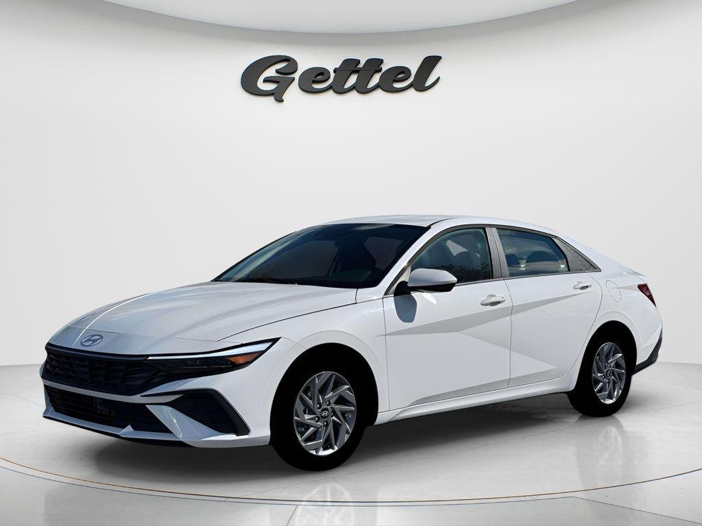 2026 Hyundai Elantra Hybrid