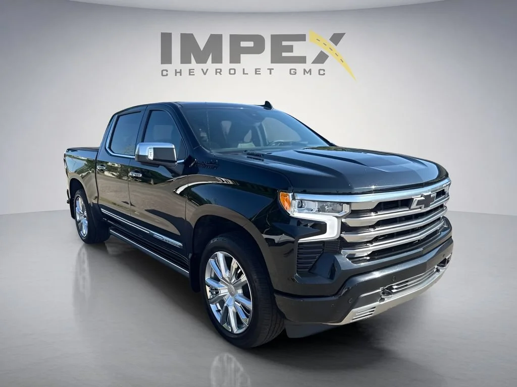 Used 2023 Black Chevrolet High Country image 7