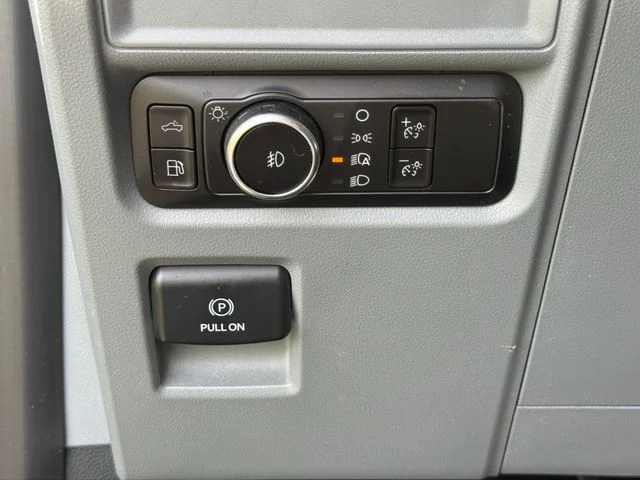 Used 2024 Black Metallic Ford XLT image 21