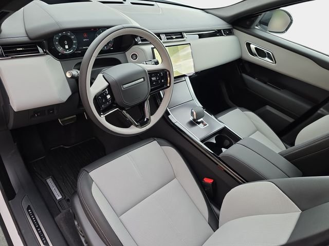New 2026 Ostuni Pearl White Land Rover Belgravia Edition image 13