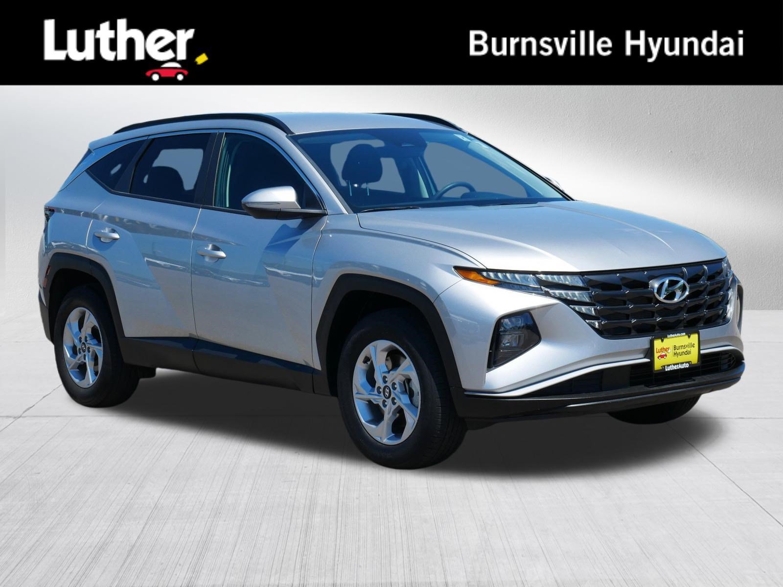 Certified Used 2023 Shimmering Silver Hyundai SEL image 1