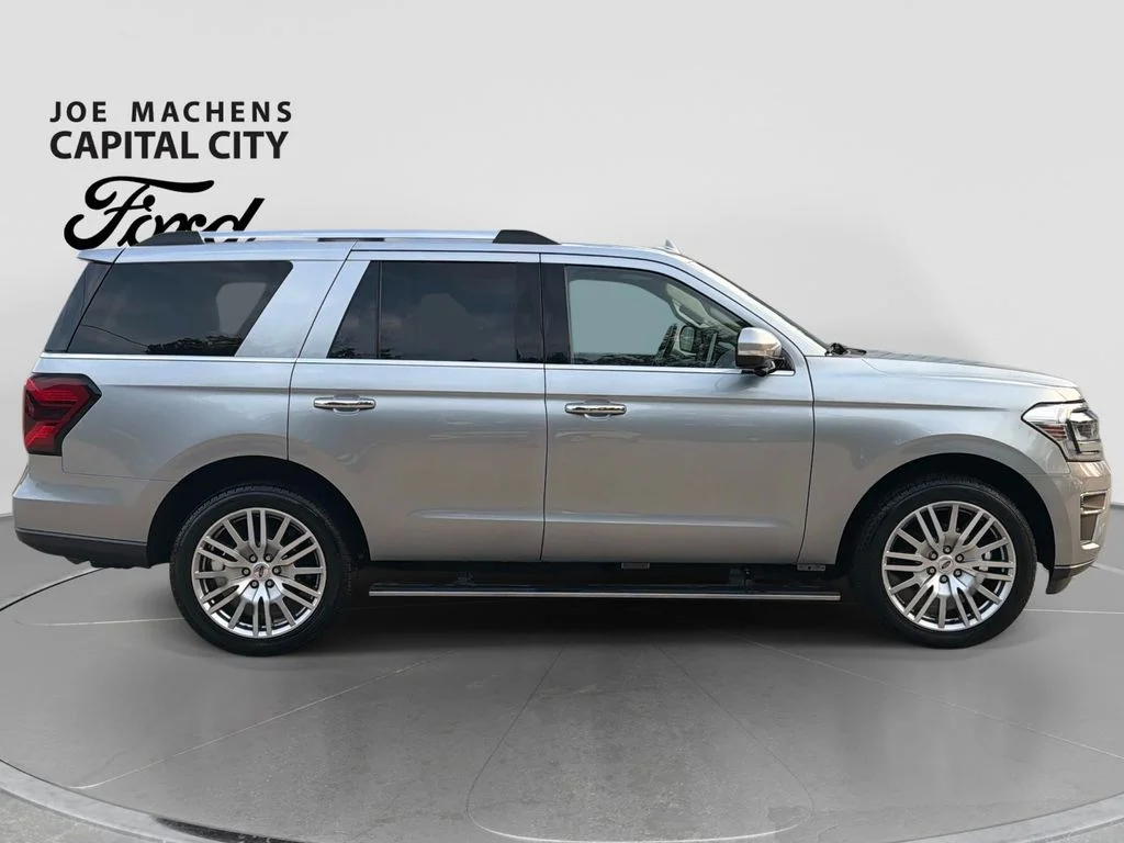 Used 2024 Silver Metallic Ford Limited image 3