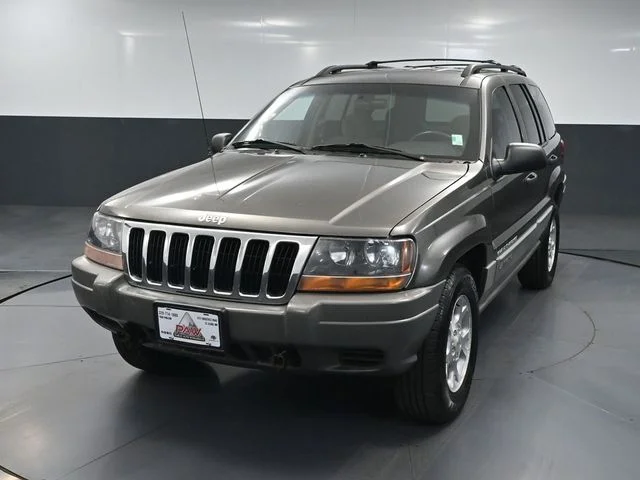 Used 1999 Gray Jeep Laredo image 10