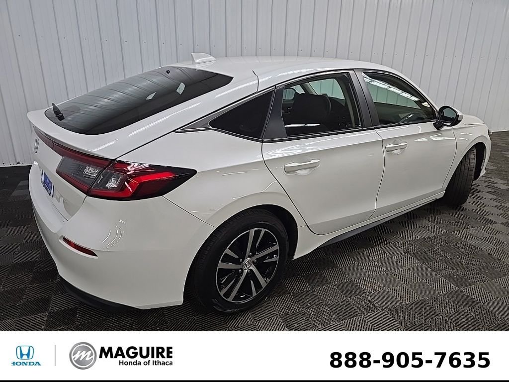 Used 2023 White Honda LX image 10