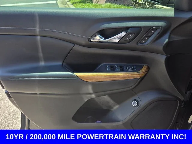 Used 2019 Ebony Twilight Metallic GMC Denali image 32