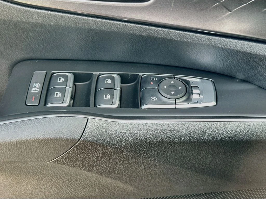 New 2026 Mineral Blue Kia EX image 18