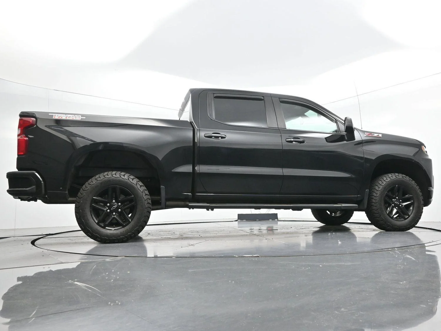 Used 2020 Black Chevrolet LT Trail Boss image 49