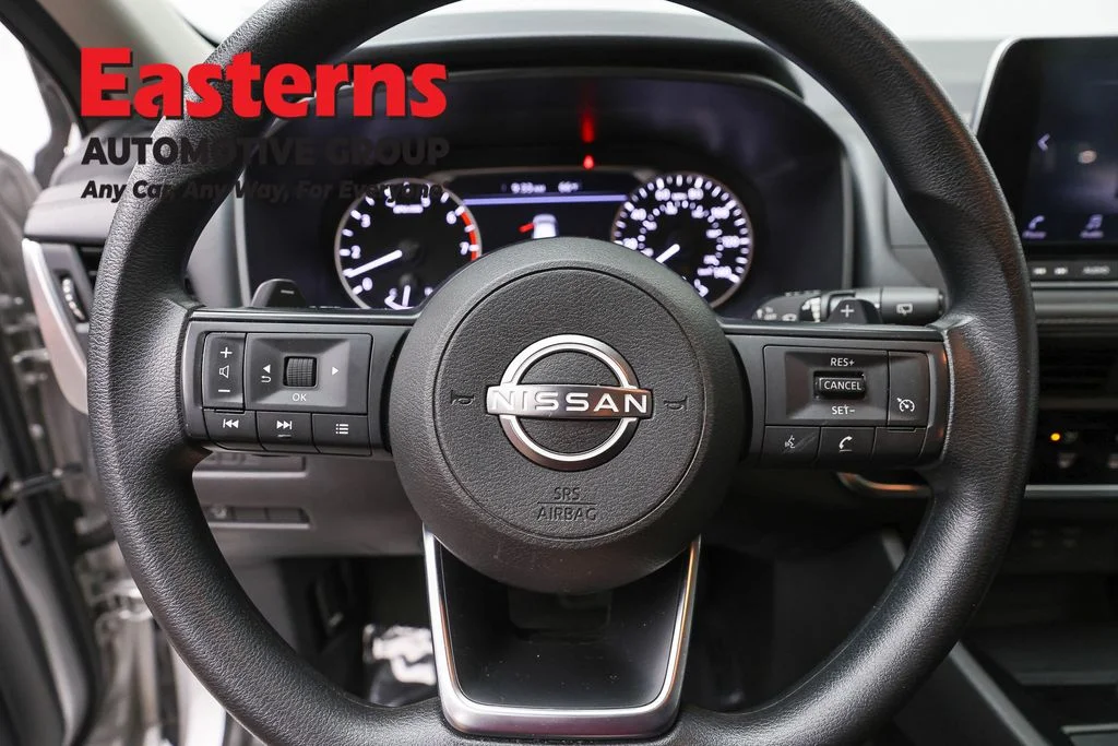 Used 2024 Silver Nissan S image 10