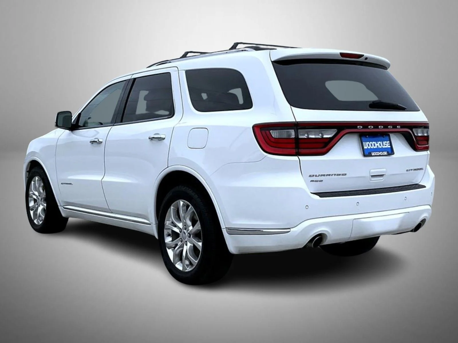 Used 2016 White Dodge Citadel image 7