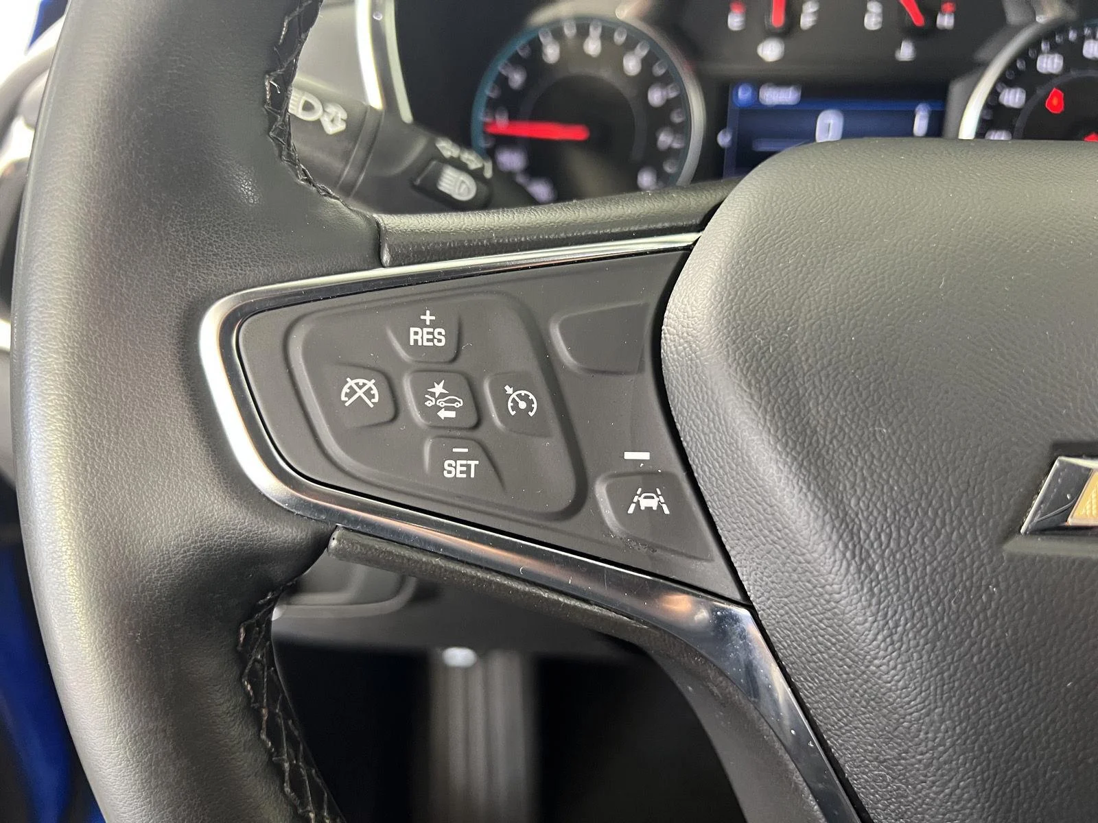 Used 2024 Riptide Blue Metallic Chevrolet LT image 8