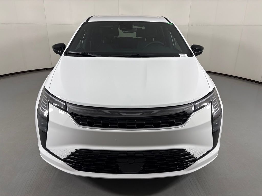 New 2027 Bright White Clear-Coat Exterior Paint Chrysler Select image 3