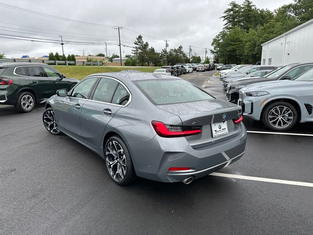 Used 2026 Skyscraper Grey Metallic BMW 330i xDrive image 5