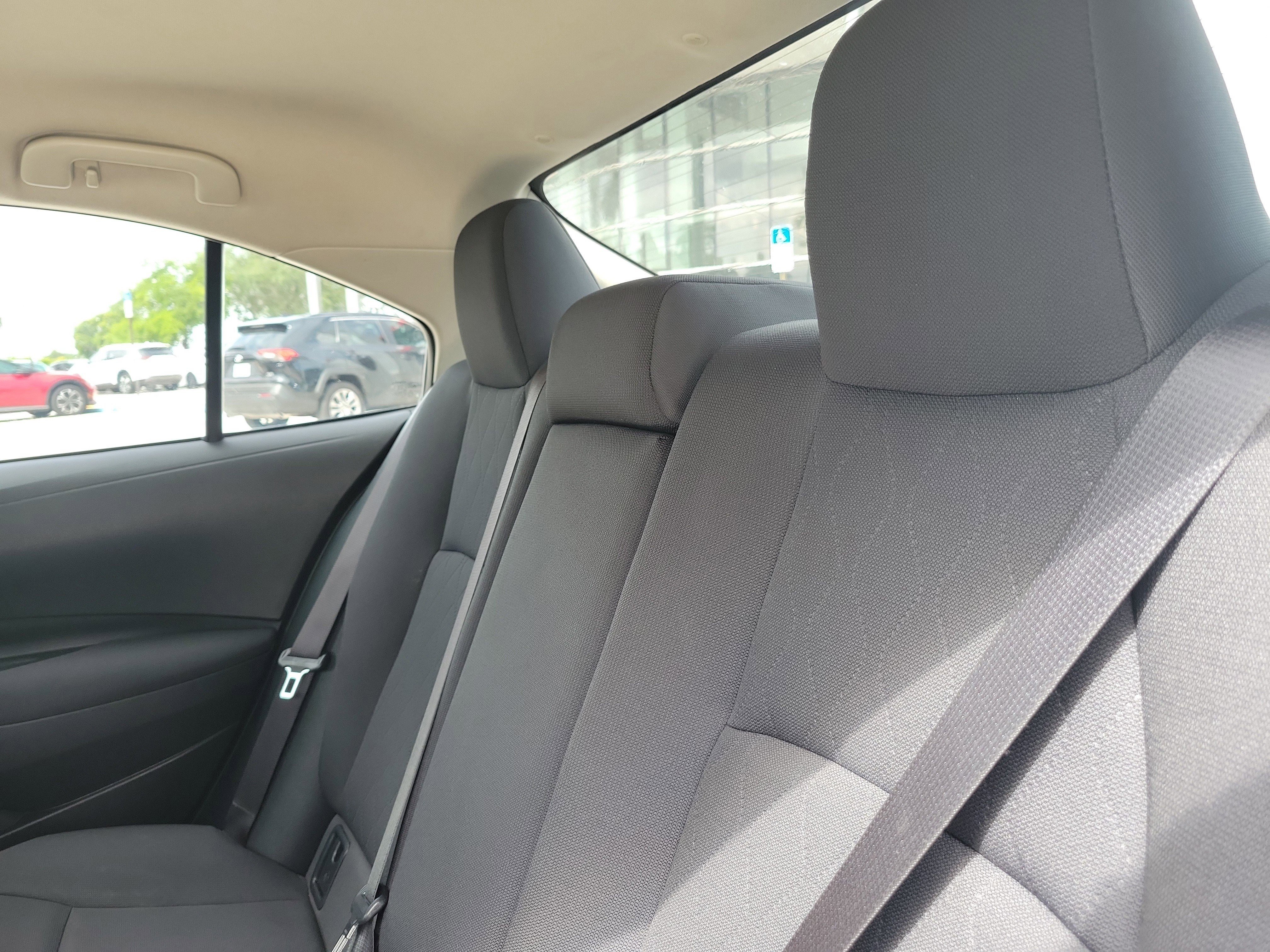 Used 2020 Classic Silver Metallic Toyota LE image 13