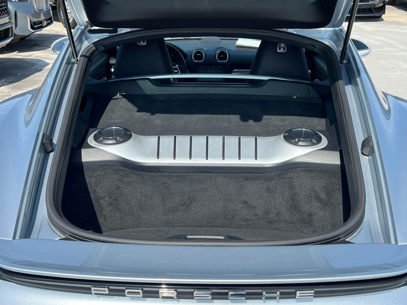 Used 2018 Rhodium Silver Metallic Porsche 718 Cayman image 16