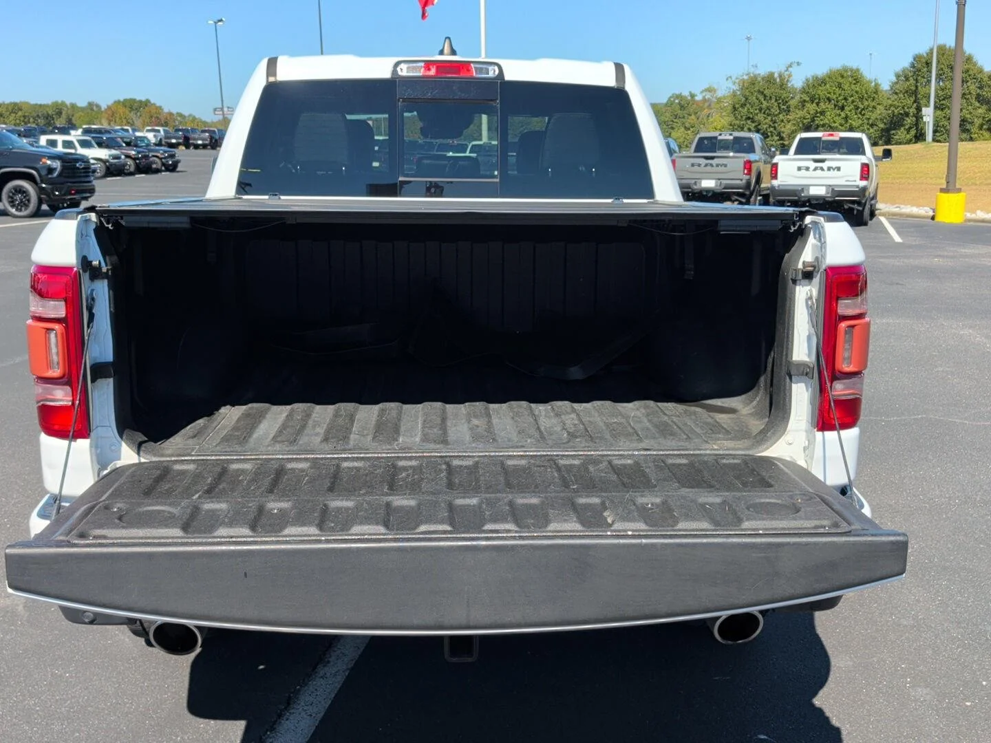 Used 2022 Bright White Clearcoat Ram Laramie image 23