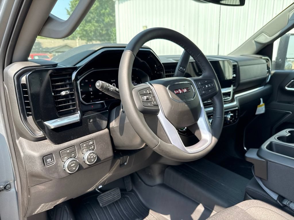2026 GMC Sierra 3500HD SLE - Photo 14