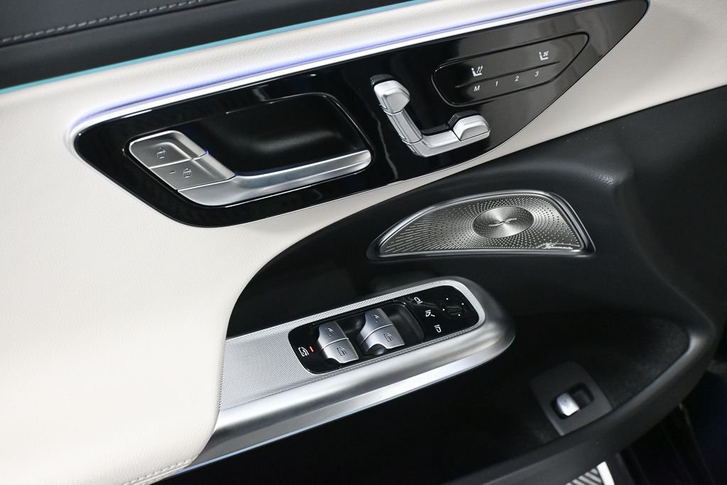 New 2026 Nautical Blue Metallic Mercedes-Benz E 450 image 8