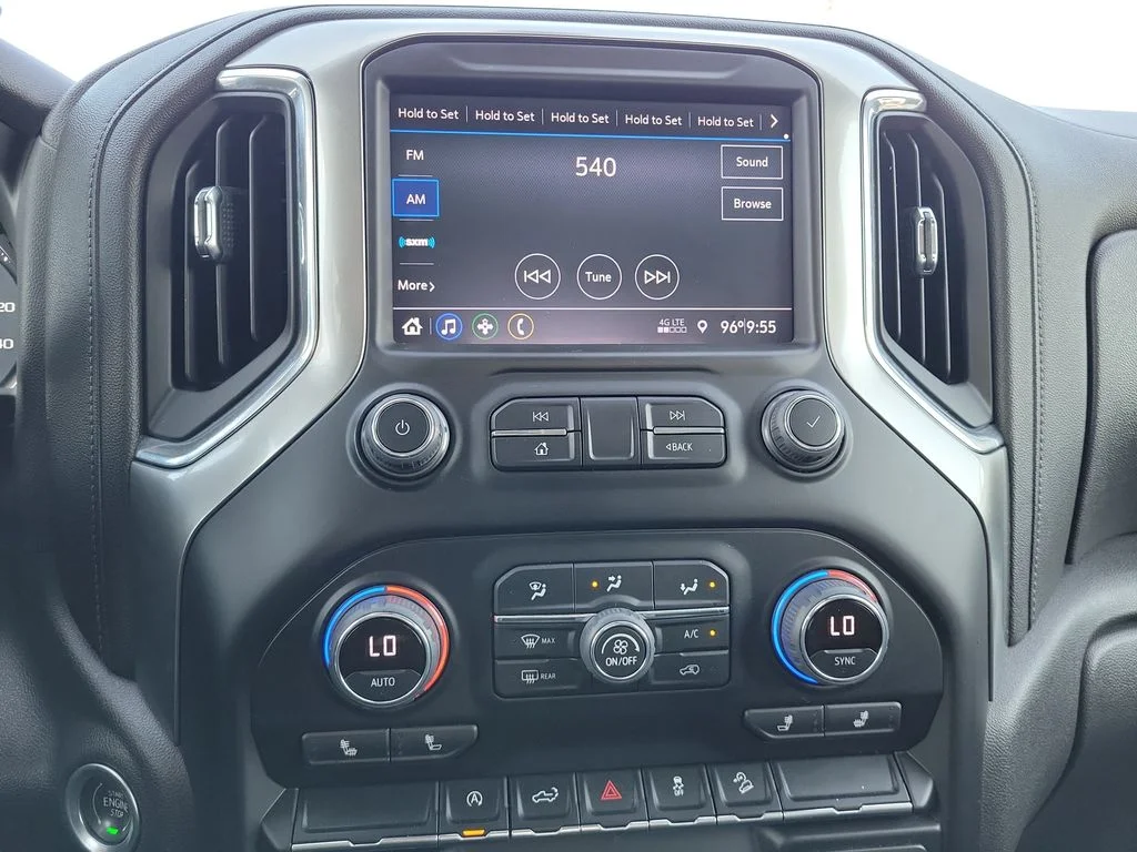 Used 2021 Silver Chevrolet RST image 19