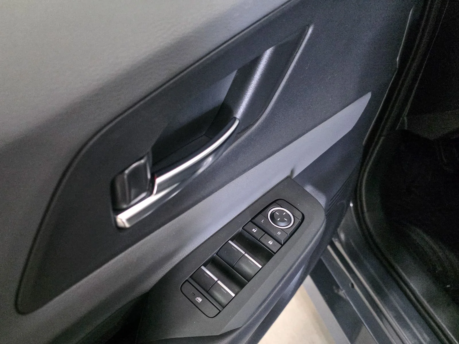 Used 2025 Gray Toyota XLE image 19