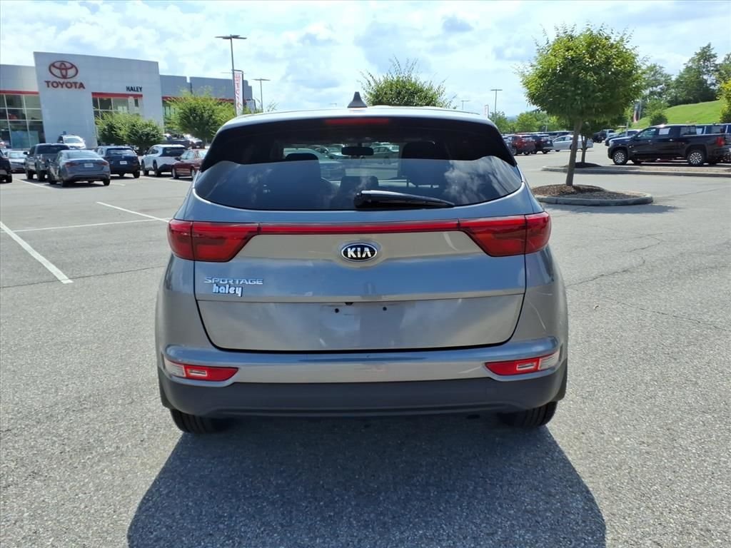 Used 2018 Silver Kia LX image 6