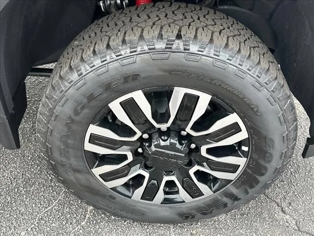 New 2026 Onyx Black GMC Denali Ultimate image 15