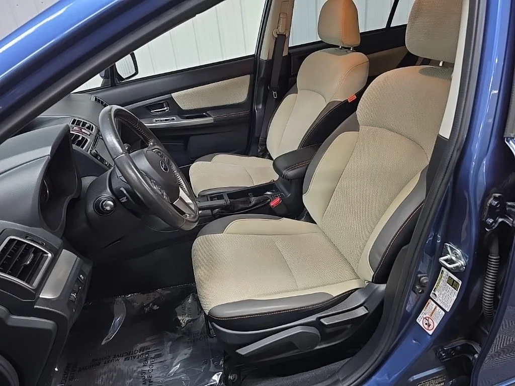 Used 2016 Blue Subaru 2.0i Premium image 29