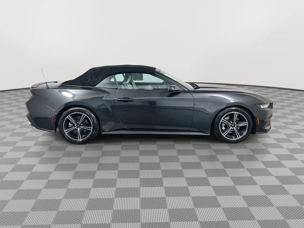 Used 2024 Gray Ford EcoBoost Premium image 9