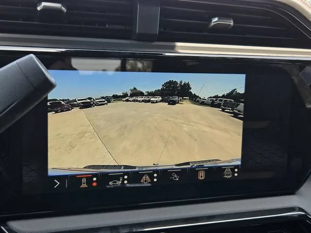 2026 GMC Sierra 2500HD AT4 - Photo 16