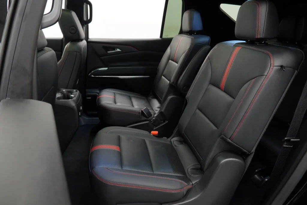 Used 2024 Mosaic Black Metallic Chevrolet RS image 14