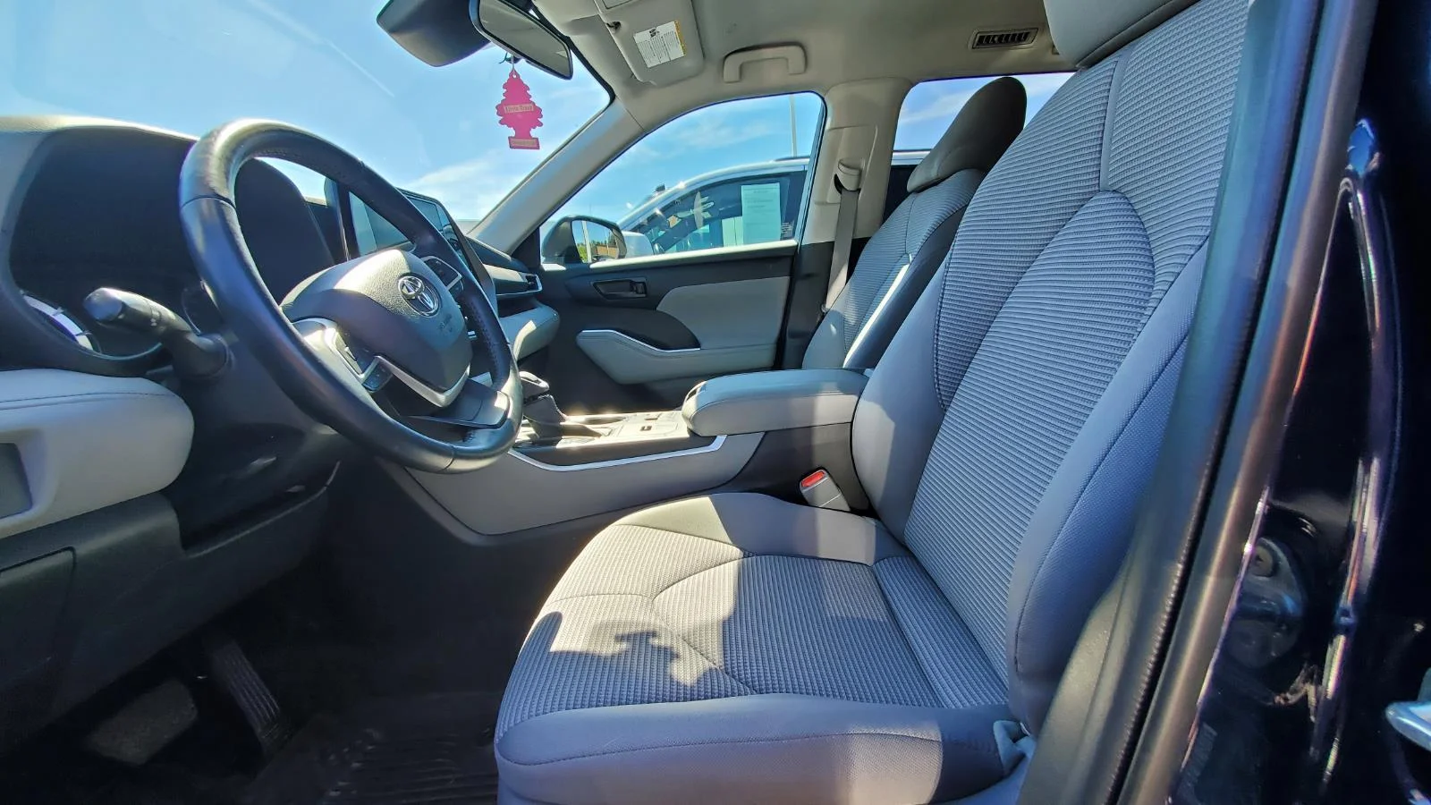 Used 2023 Blueprint Toyota L image 3