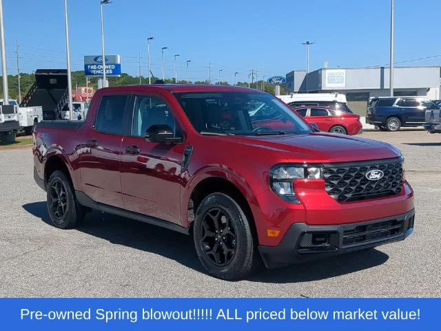 Used 2025 Red Ford XLT image 15